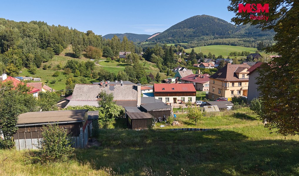 Prodej stavebního pozemku 1 093 m², Bernartice – náhled fotky 3