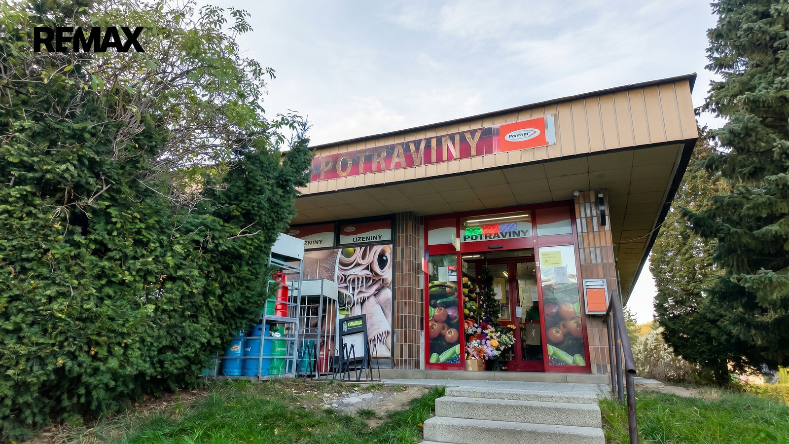Prodej obchodních prostor 394 m²