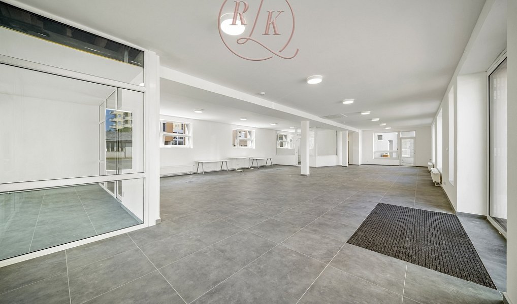 Pronájem obchodních prostor 198 m², Brno – náhled fotky 13