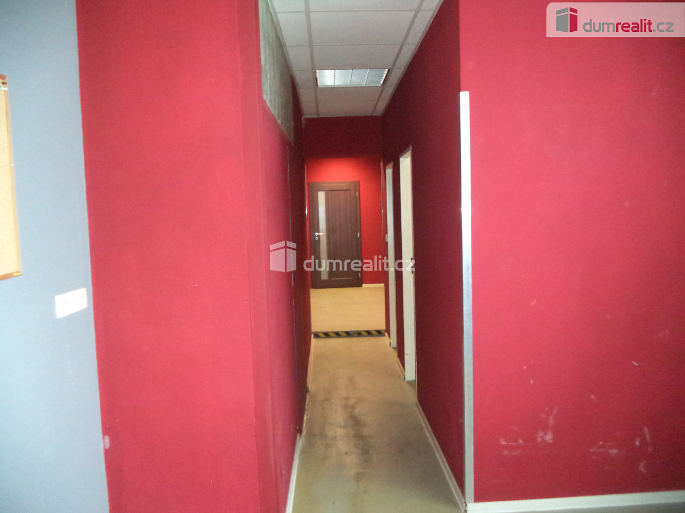 Pronájem obchodních prostor 175 m² — photo 4