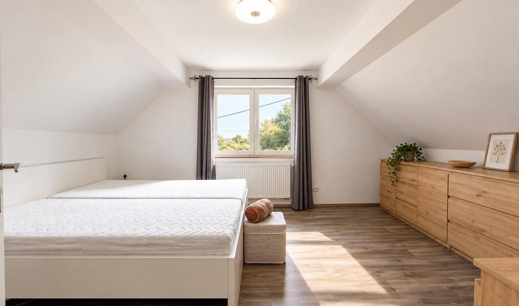 Prodej domu 170 m² s pozemkem 1 427 m², Košík – náhled fotky 12