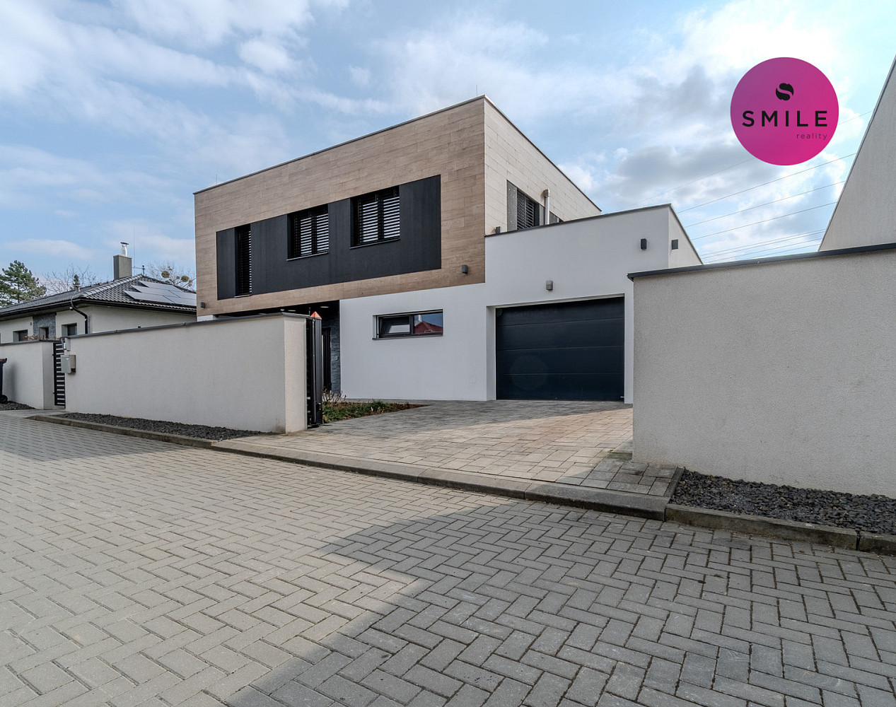 Prodej domu 190 m² s pozemkem 2 135 m² – fotografie 2