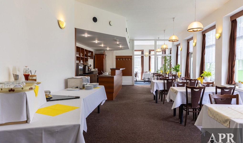 Prodej komerčního objektu (jiného typu) 420 m², Luhačovice – náhled fotky 3