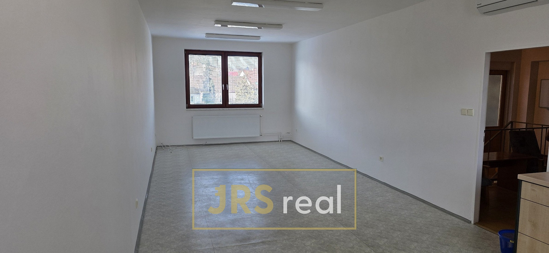 Pronájem kanceláře 34 m² – pohled 5