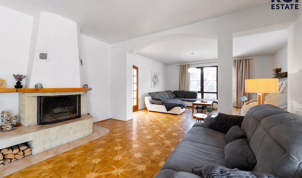 Prodej domu 385 m² s pozemkem 3 509 m², Ochoz u Brna – náhled fotky 8