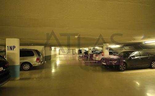 Garážové stání k pronájmu, Italská ulice, Praha 2, Italská, Praha 2 - Vinohrady, okres Praha