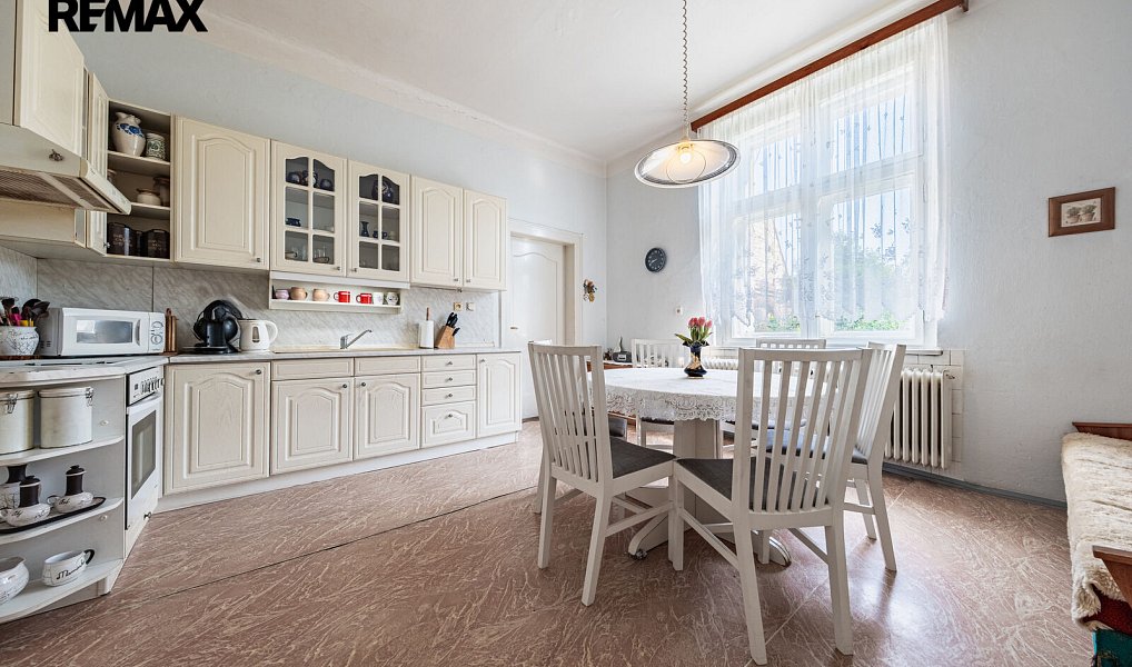 Prodej domu 400 m² s pozemkem 6 191 m², Blšany – náhled fotky 22