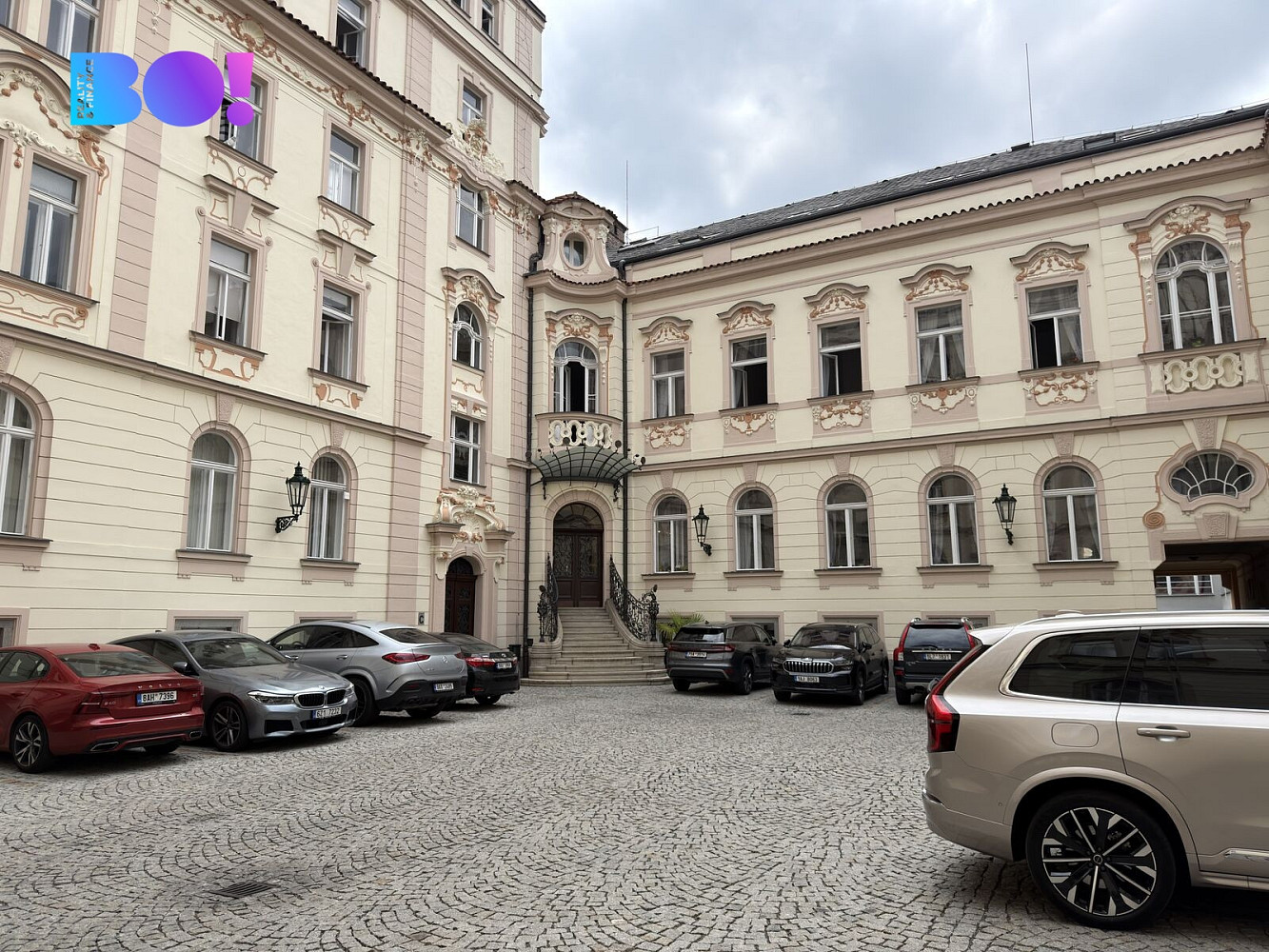 Pronájem obchodních prostor 317 m² – fotografie 2