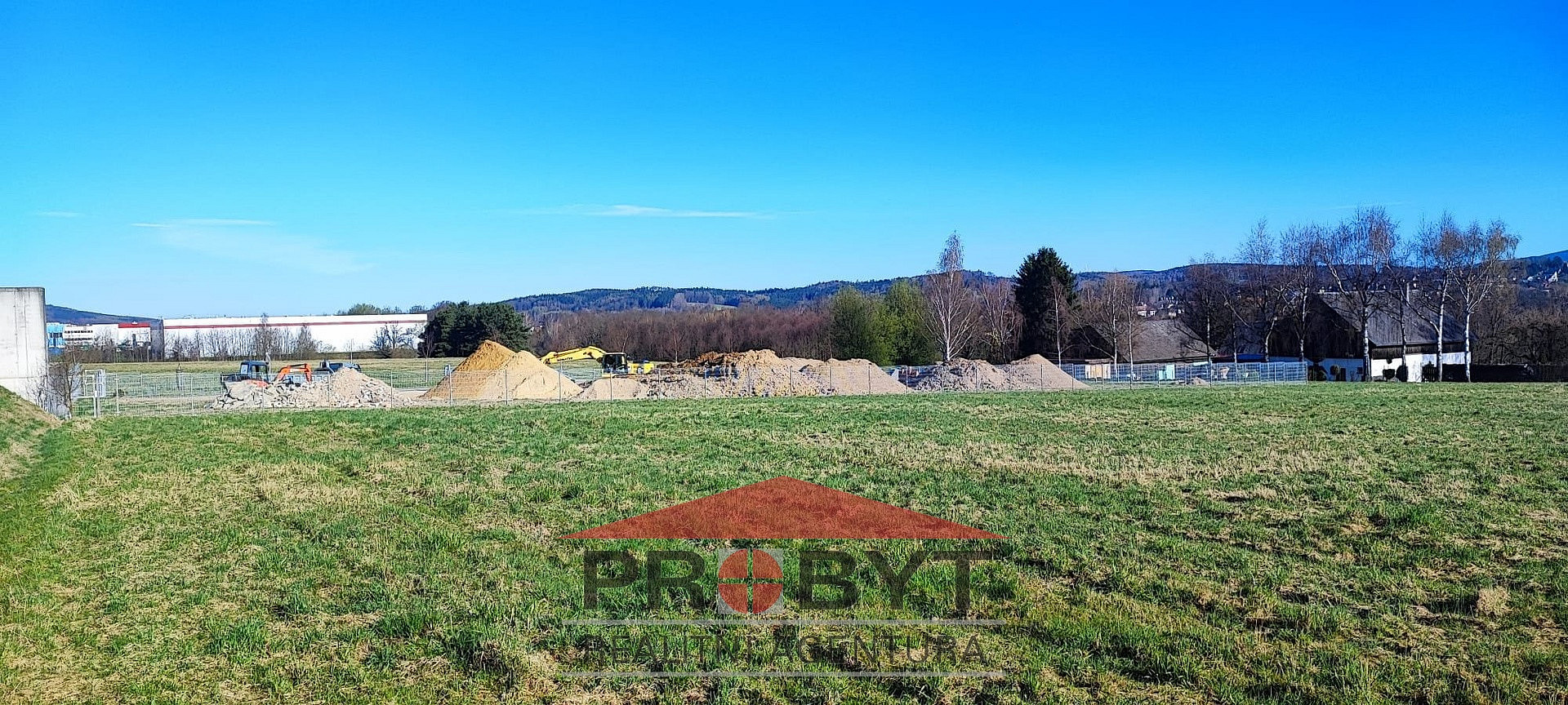 Prodej komerčního pozemku 5 664 m² – fotografie 3