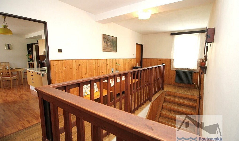Prodej domu 214 m² s pozemkem 858 m², Měchenice – náhled fotky 14