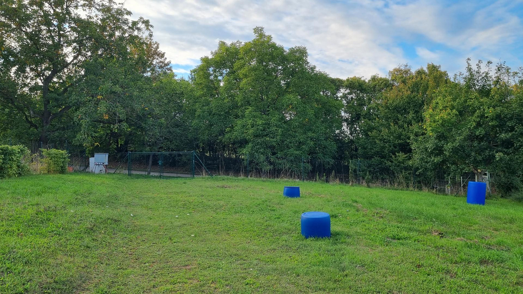 Prodej stavebního pozemku 3 197 m² – fotografie 5