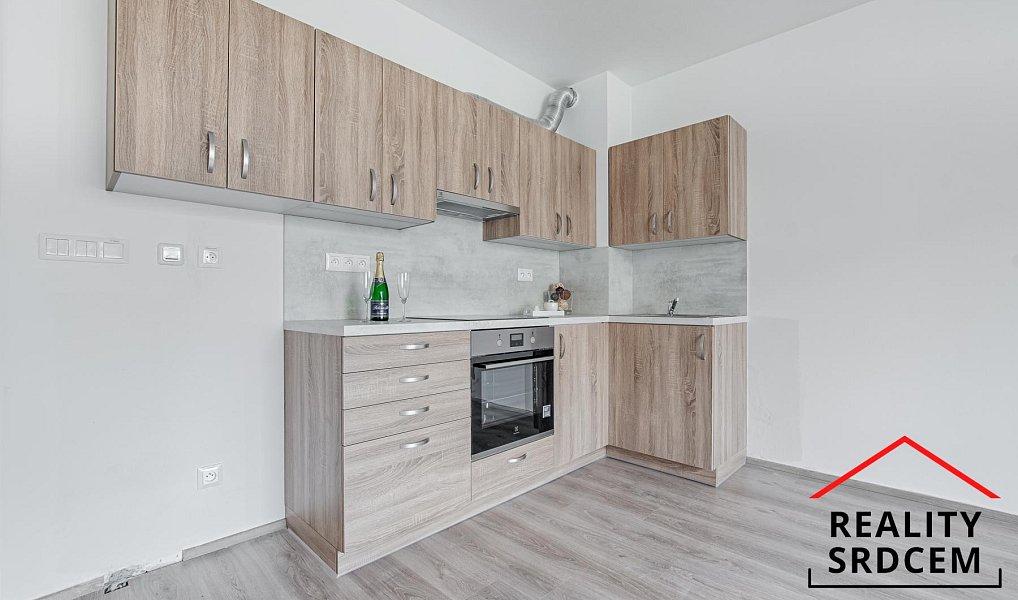 Pronájem bytu 1+kk 34 m², Frýdek-Místek – náhled fotky 4