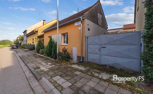 Prodej domu 69 m² s pozemkem 195 m², U Jezera, Břeclav - Charvátská Nová Ves