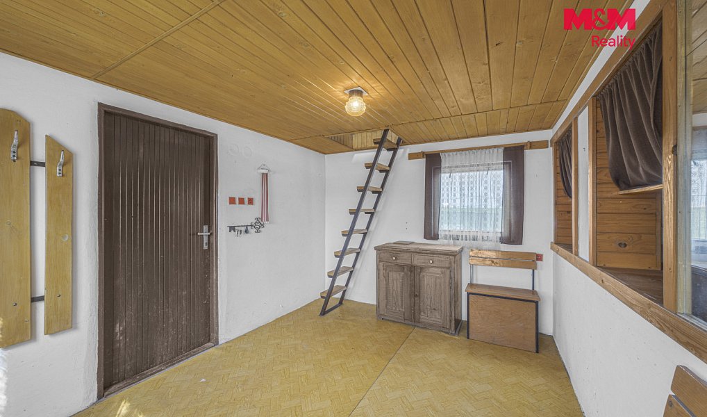 Prodej chaty/chalupy 14 m² s pozemkem 347 m², Hradec Králové – náhled fotky 10
