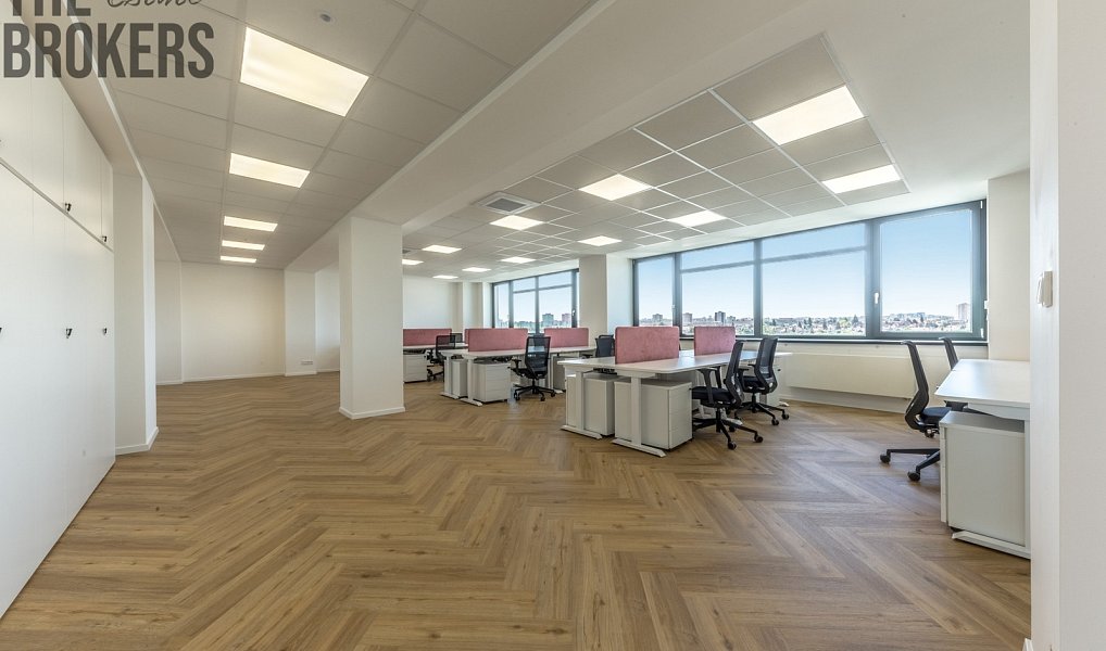 Pronájem kanceláře 188 m², Praha – náhled fotky 9