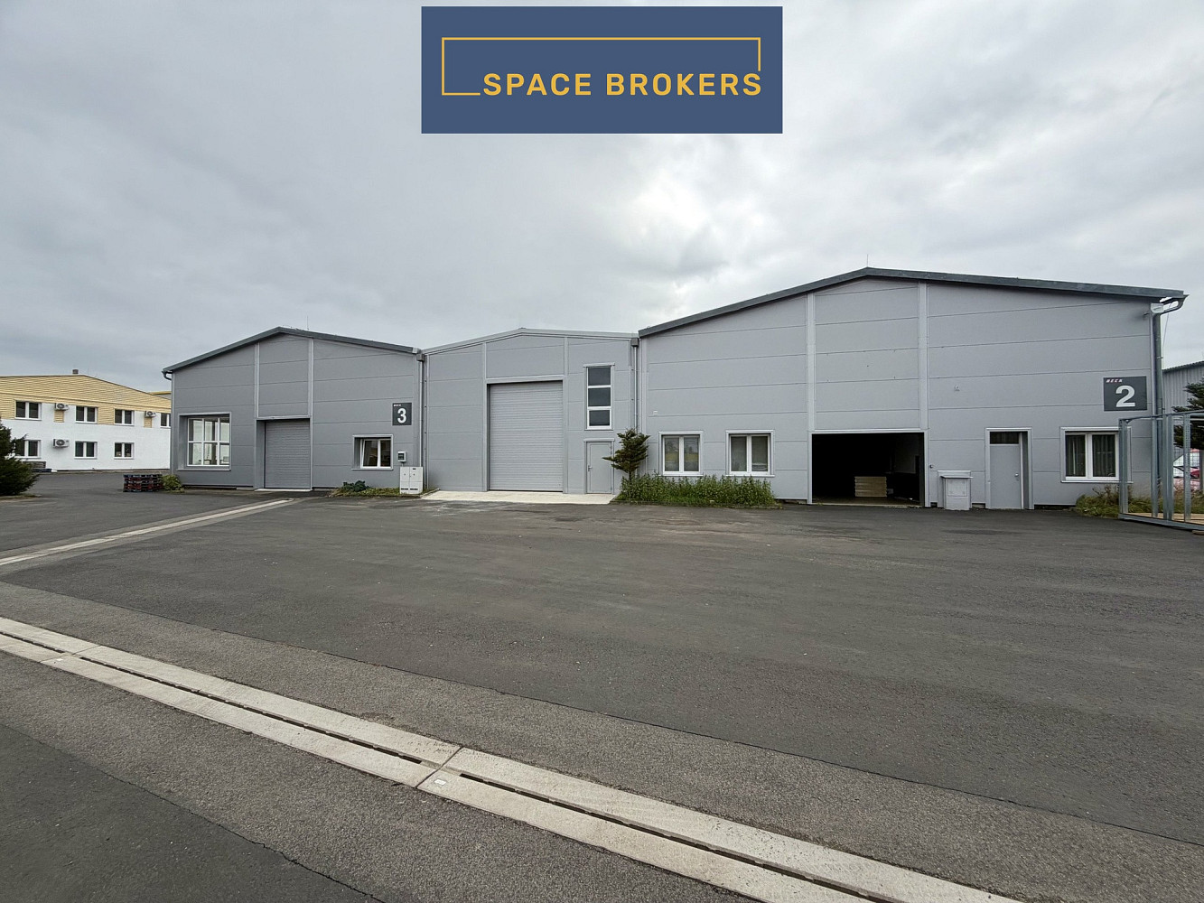 Pronájem skladovacích prostor 440 m²