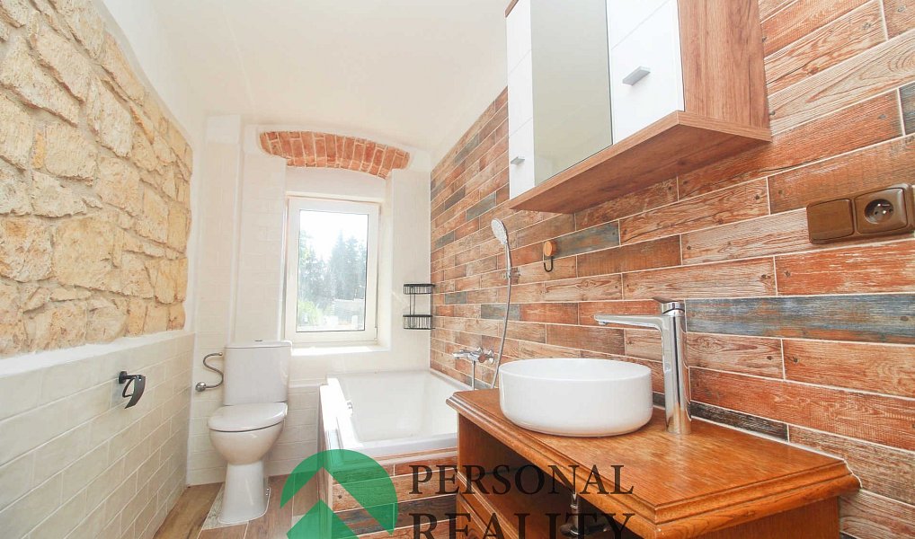 Prodej bytu 3+kk 65 m², Kounov – náhled fotky 11