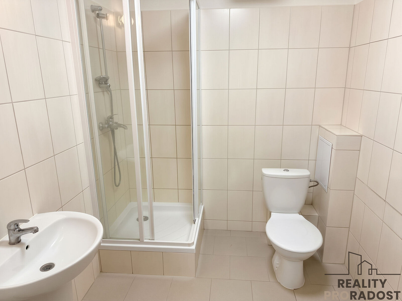 Pronájem bytu 1+kk 36 m² – fotografie 5