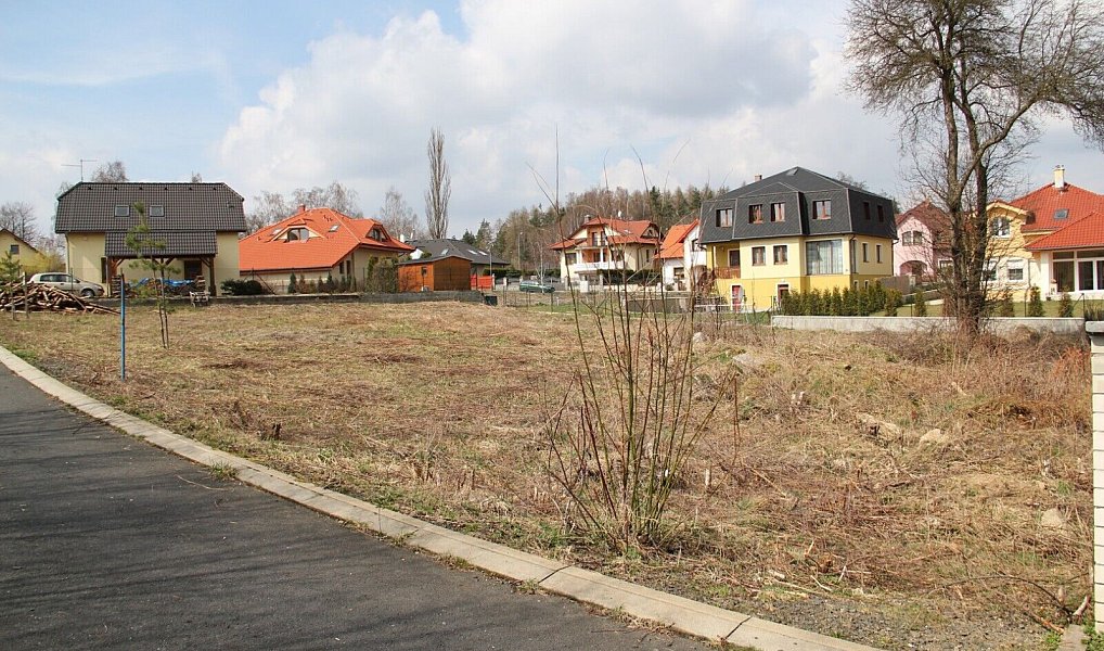 Prodej stavebního pozemku 741 m², Karlovy Vary – náhled fotky 2