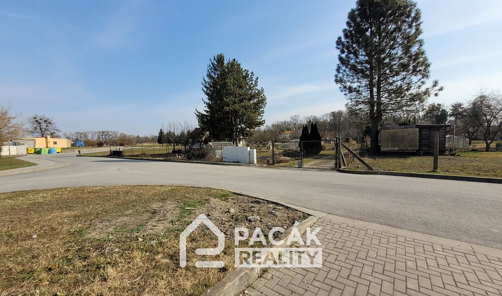 Prodej stavebního pozemku 337 m², Tovačov – náhled fotky 12