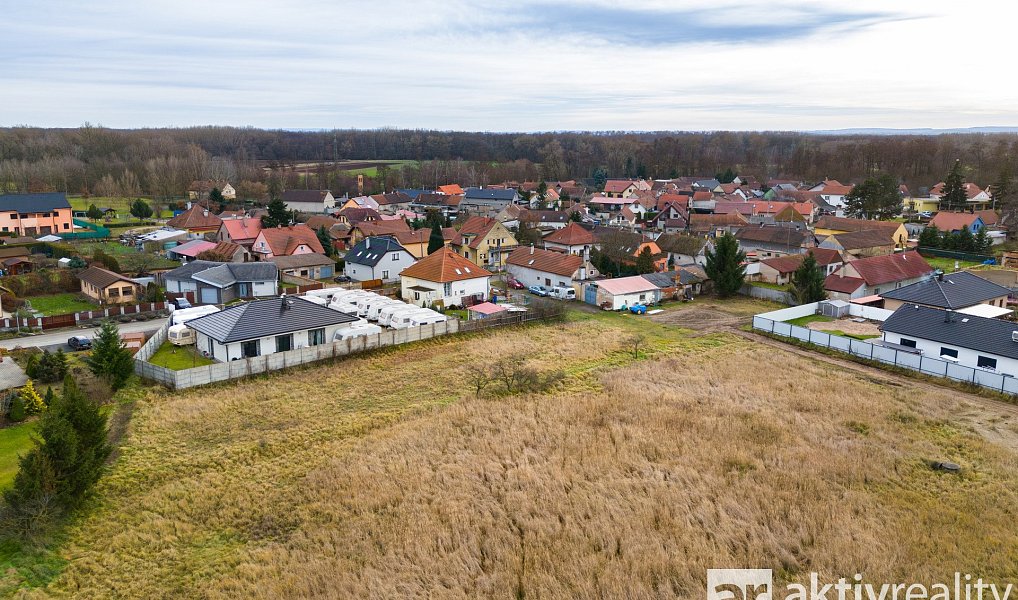 Prodej stavebního pozemku 909 m², Tuhaň – náhled fotky 14