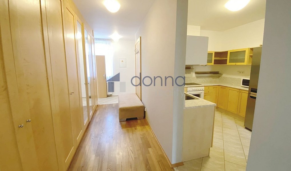 Pronájem bytu 3+1 91 m², Praha – náhled fotky 5
