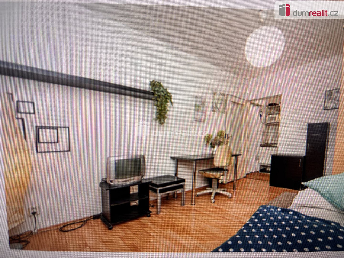 Pronájem bytu 1+kk 18 m² – fotografie 4