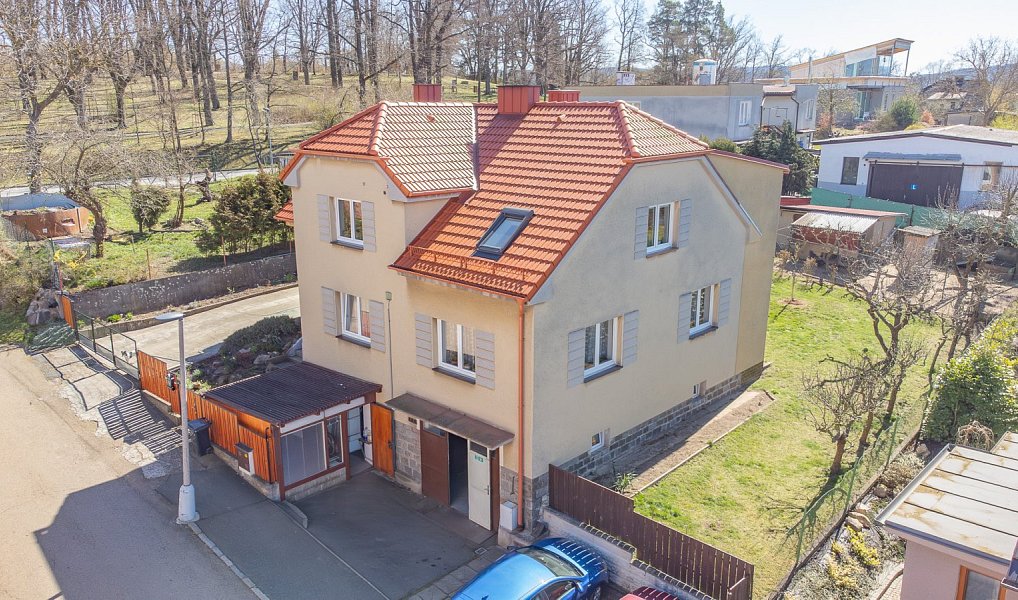 Prodej domu 300 m² s pozemkem 788 m², Klatovy – náhled fotky 3