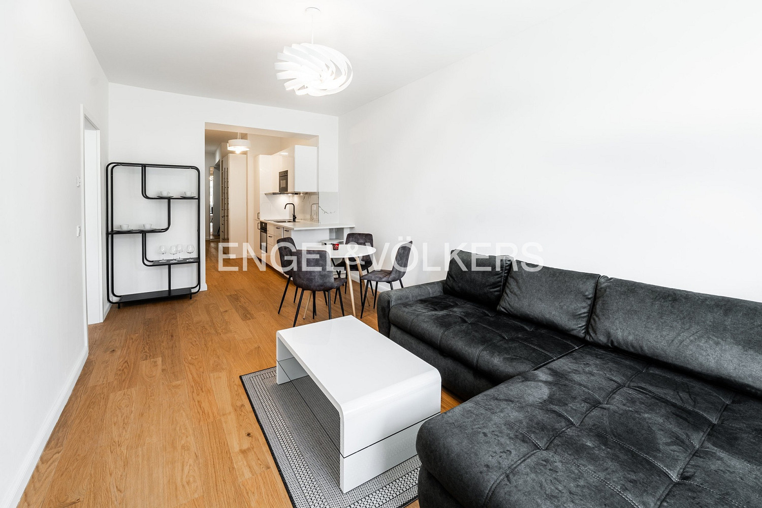 Pronájem bytu 2+kk 56 m² — photo 4