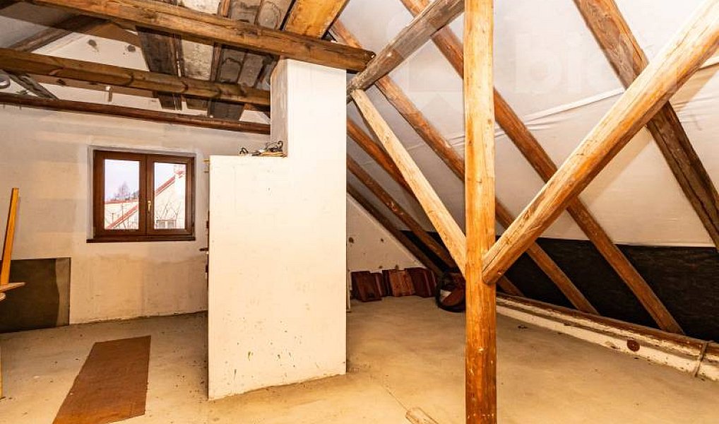 Prodej domu 220 m² s pozemkem 815 m², Studená – náhled fotky 27