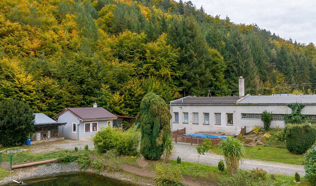 Prodej zemědělského objektu 467 m², Mírov – náhled fotky 3