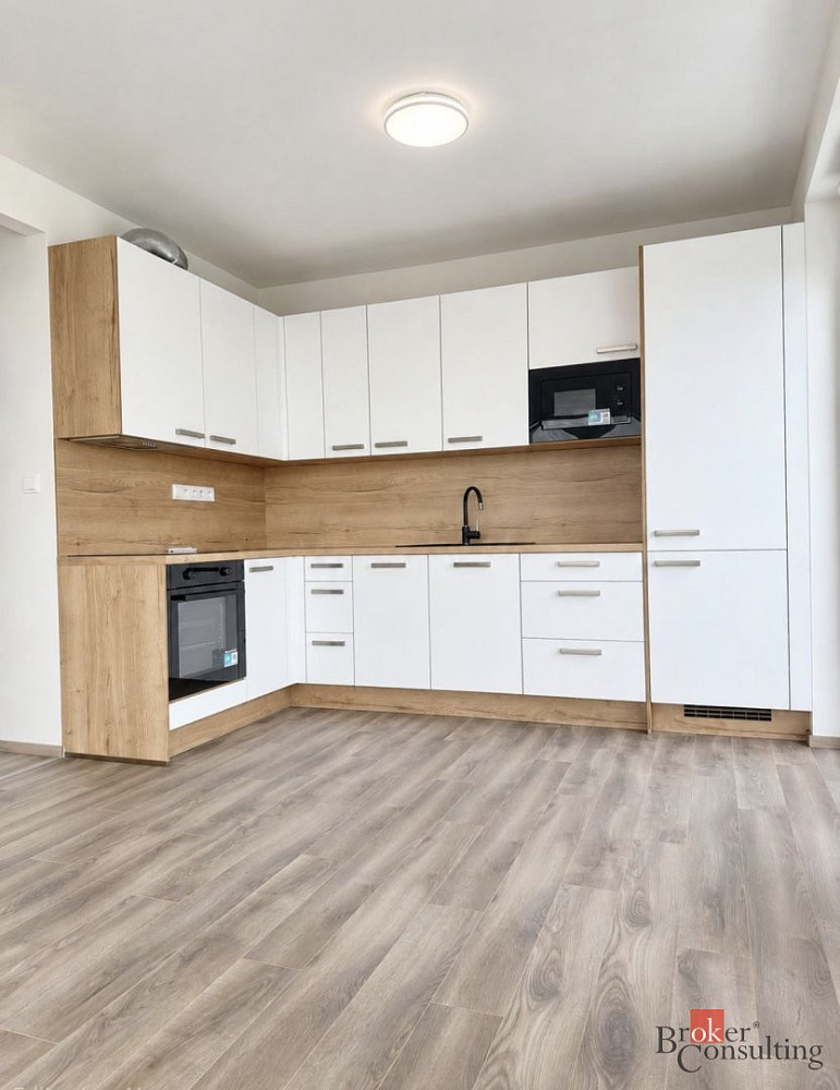 Pronájem bytu 3+kk 62 m²