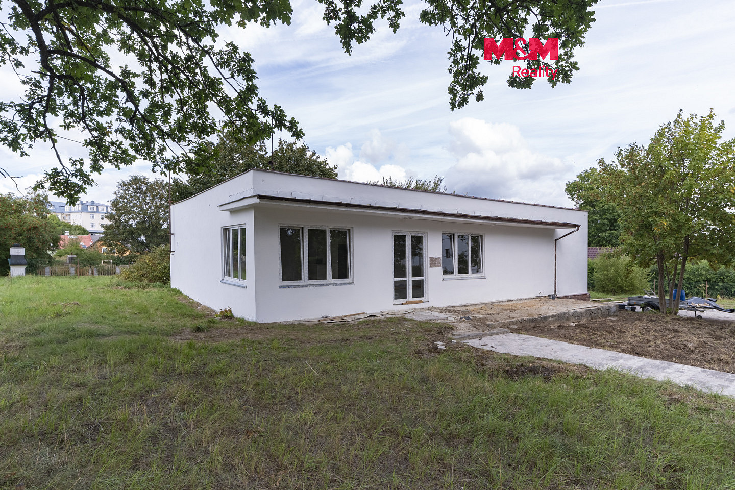 Prodej domu 160 m² s pozemkem 1 013 m²