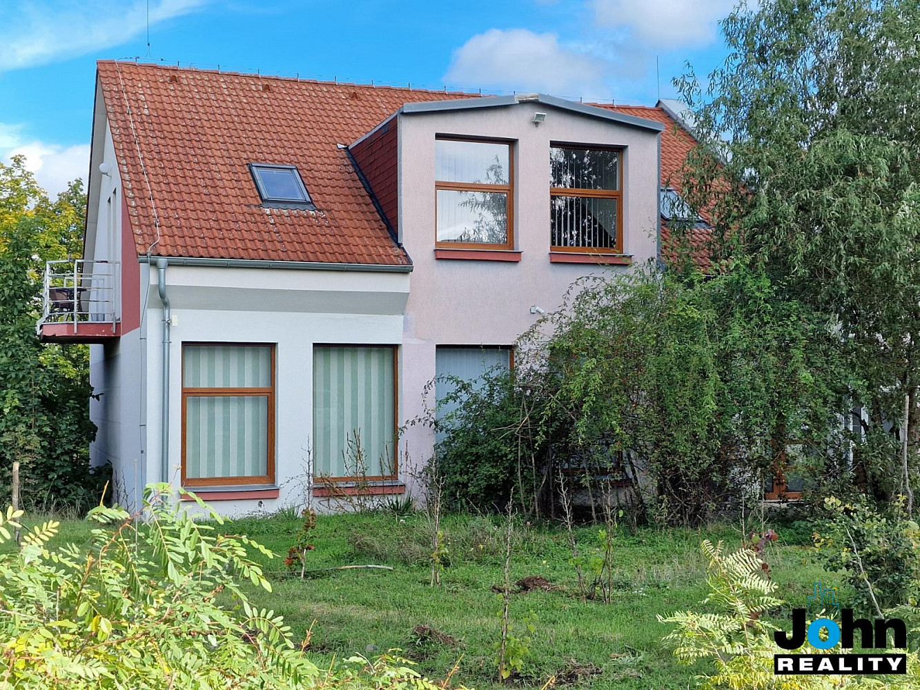 Pronájem kanceláře 130 m² – fotografie 2