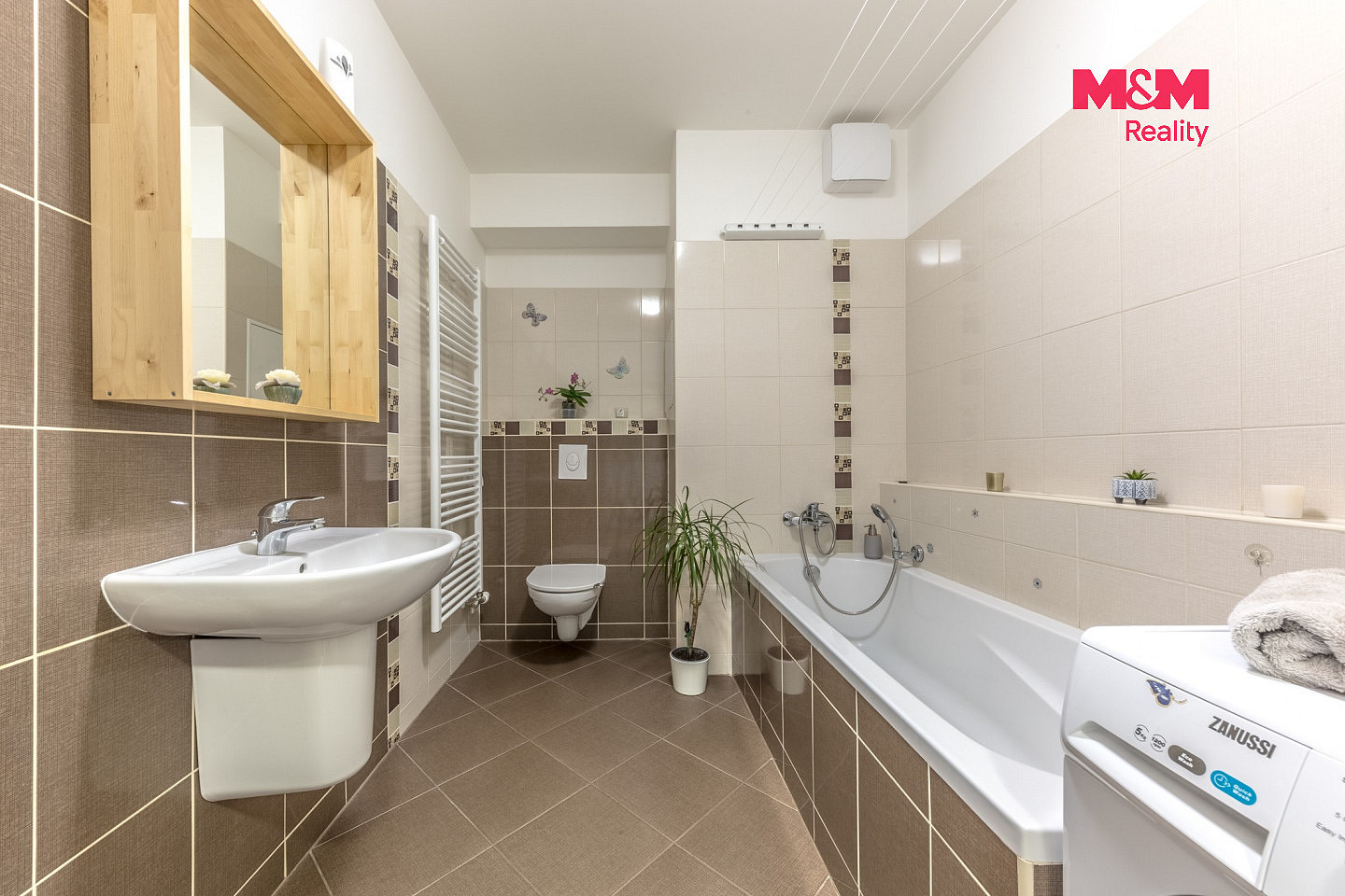 Pronájem bytu 1+kk 37 m² — photo 3