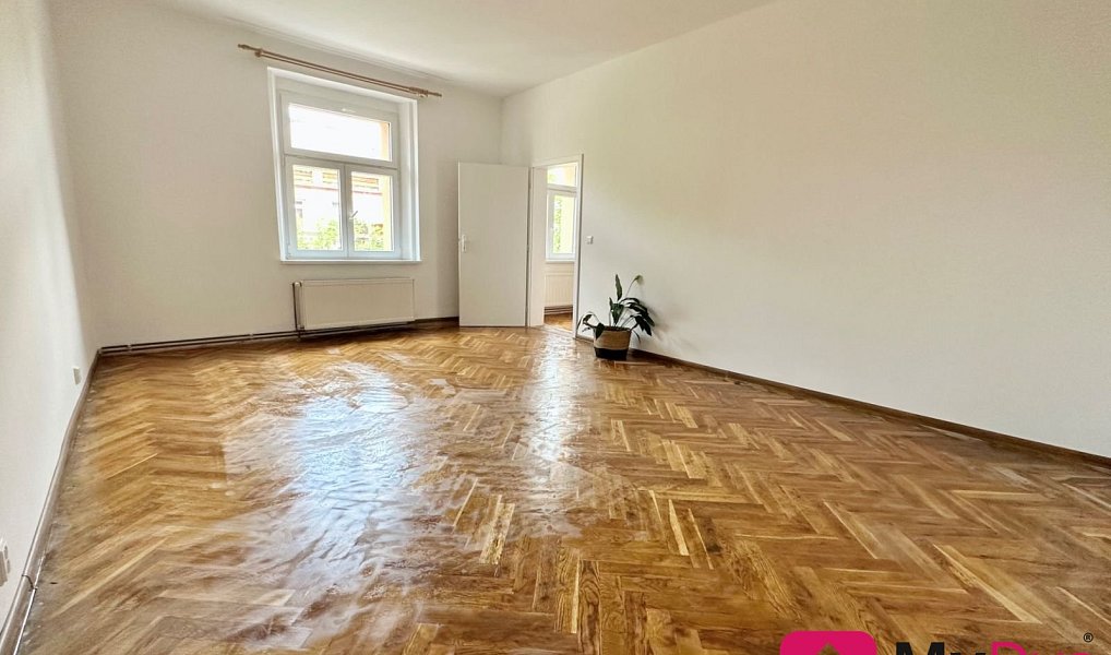Pronájem bytu 2+kk 80 m², Praha – náhled fotky 7