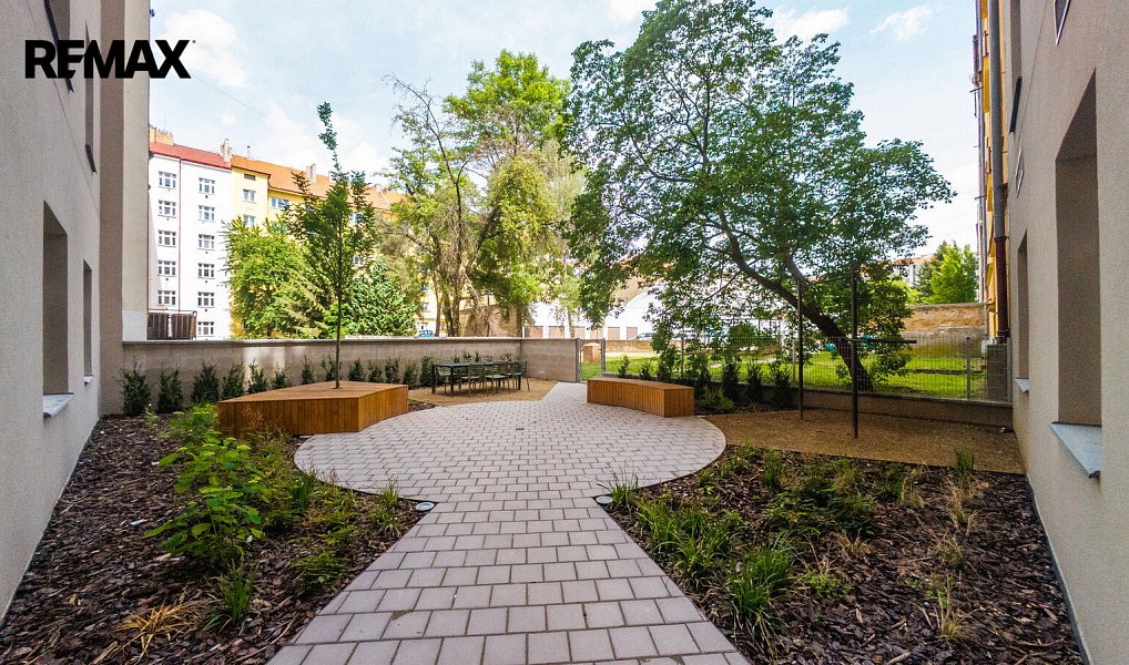 Prodej bytu 2+kk 46 m², Praha – náhled fotky 15