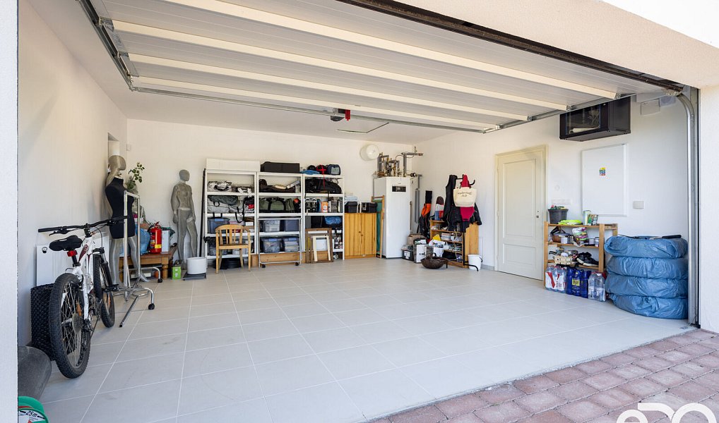 Prodej domu 219 m² s pozemkem 1 721 m², Trnová – náhled fotky 21