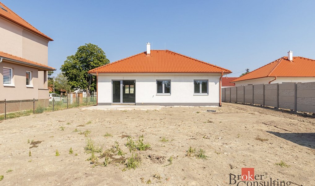 Prodej domu 100 m² s pozemkem 699 m², Miroslav – náhled fotky 23