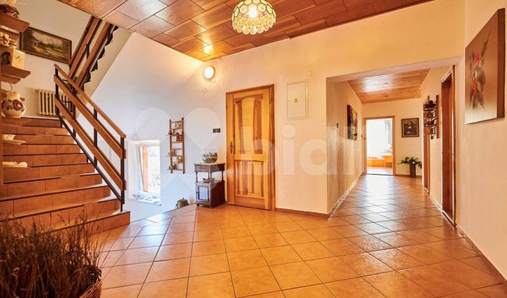 Prodej ubytovacího objektu 1 350 m², Želetava – náhled fotky 11