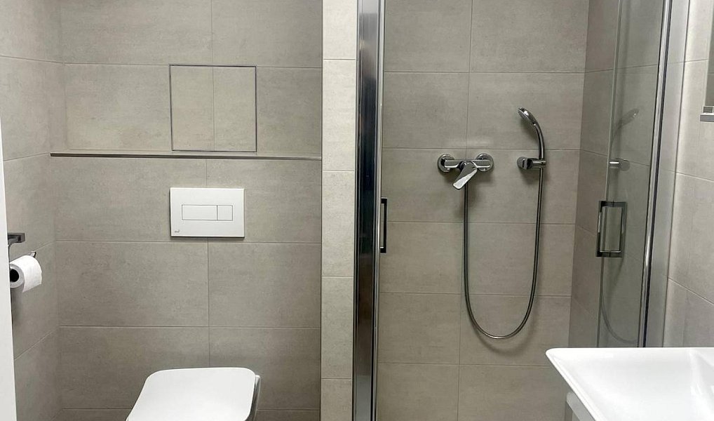 Pronájem bytu 1+kk 38 m², Zlín – náhled fotky 3