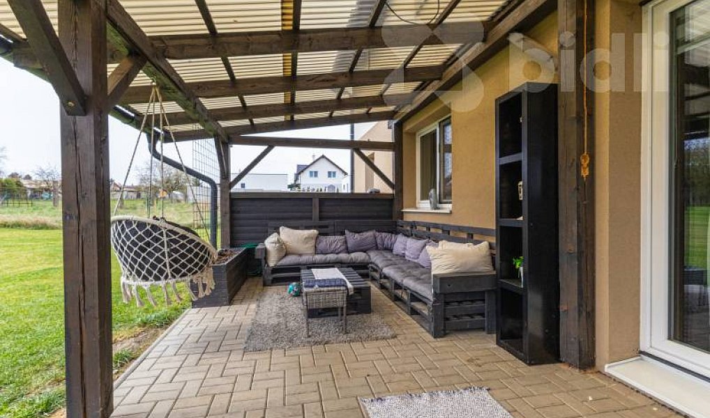 Prodej domu 146 m² s pozemkem 982 m², Smilovice – náhled fotky 16