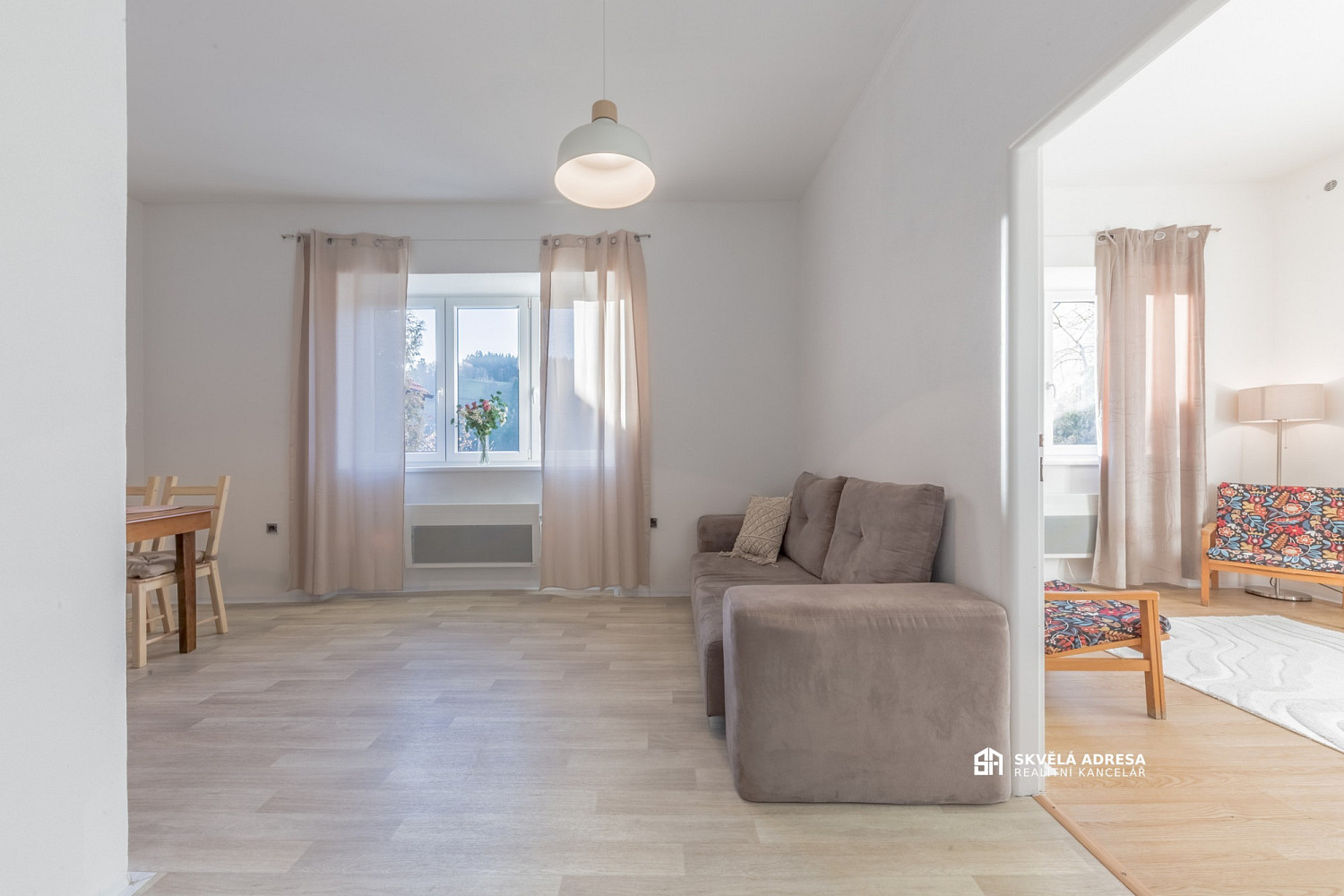 Prodej nájemního domu, činžáku 600 m² – fotografie 3