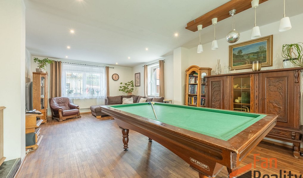 Prodej domu 235 m² s pozemkem 671 m², Braňany – náhled fotky 8