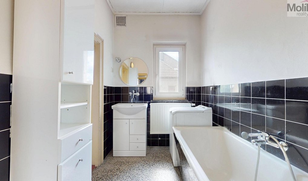 Prodej domu 150 m² s pozemkem 361 m², Chomutov – náhled fotky 18