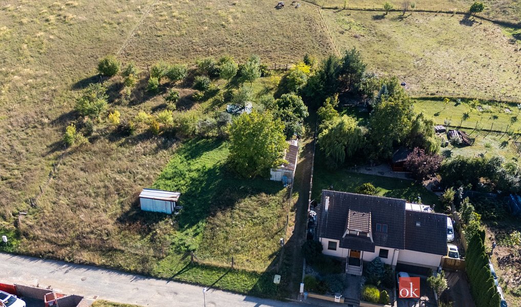 Prodej stavebního pozemku 1 241 m², Prštice – náhled fotky 4