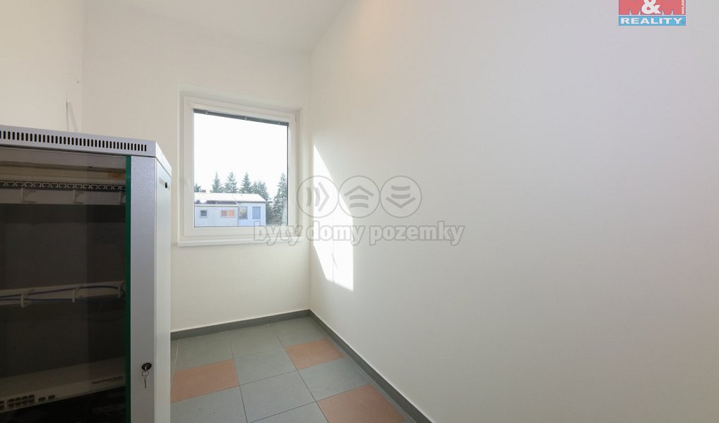 Pronájem kanceláře 139 m², Staré Město – náhled fotky 8