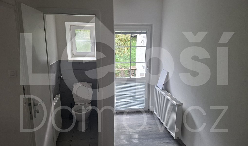 Prodej bytu 2+kk 52 m², Jeseník – náhled fotky 2