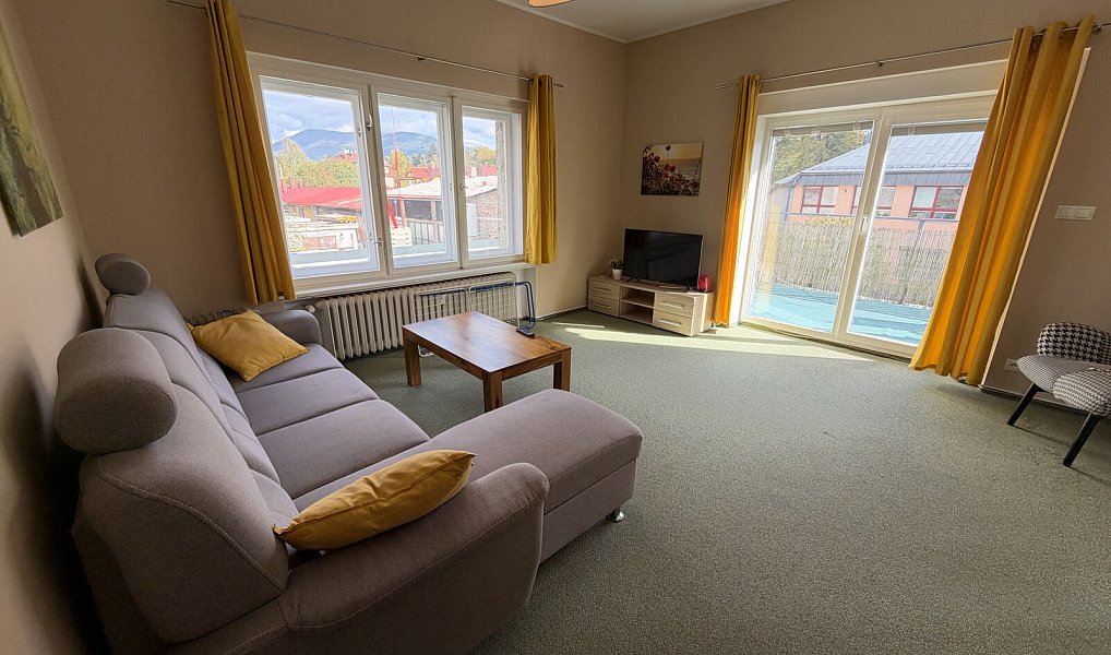 Pronájem bytu 2+1 87 m², Rožnov pod Radhoštěm – náhled fotky 5