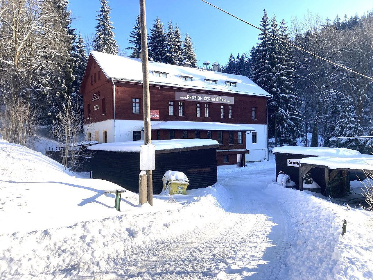 Prodej ubytovacího objektu 2 136 m² — photo 2